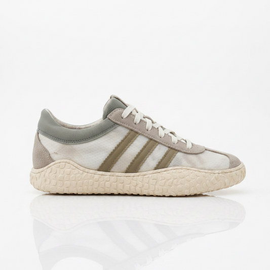 Retro Striped Casual Sneakers – Classic Everyday Shoes (44)