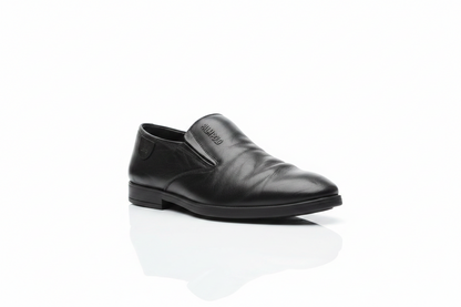classic **men's black leather slip-on loafer 26