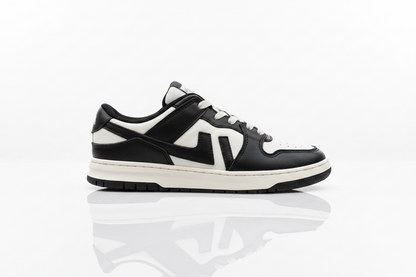 Black &amp; White Retro Court Sneakers (33)