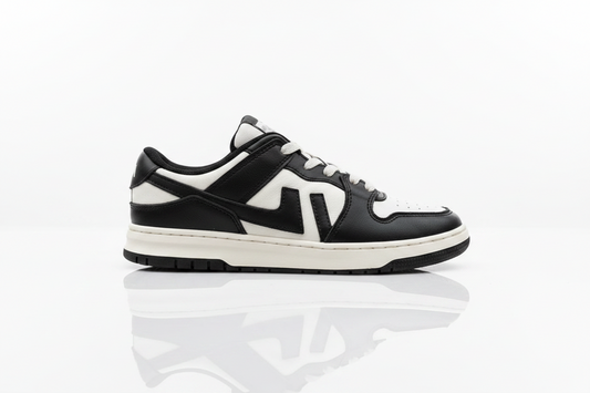 Black &amp; White Retro Court Sneakers (33)