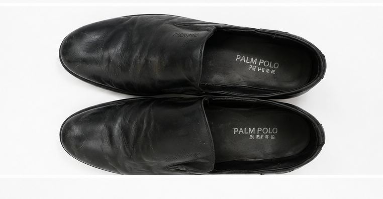classic **men's black leather slip-on loafer 26