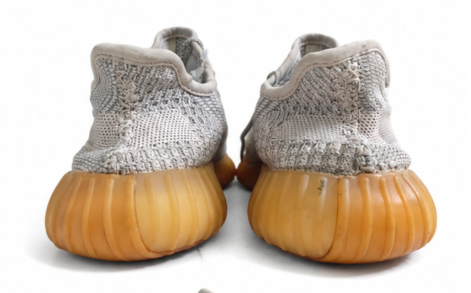adidas Yeezy Boost 350 V2