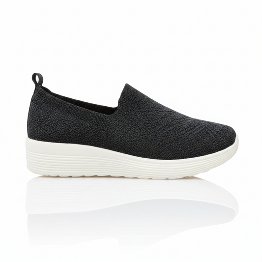 Women's Black Slip-On Comfort Shoes (47)